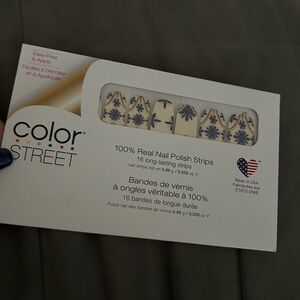 Color Street Blue Floral Nail Strips Stay A Tile set